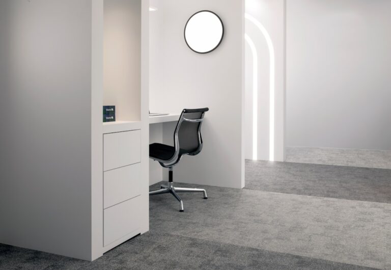 The Executive Aura: Curating Productivity with Scent - minimalist luxury office diffuser